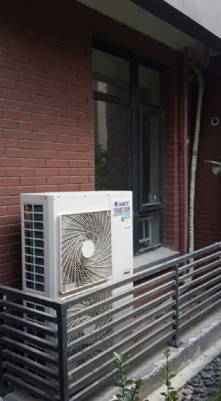 中央空调外机图片