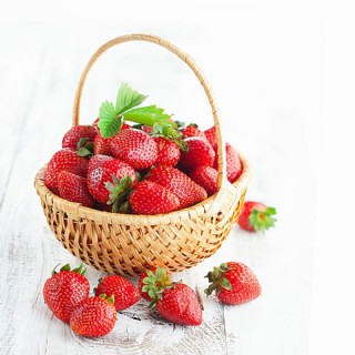 草莓的照片 唯美图片